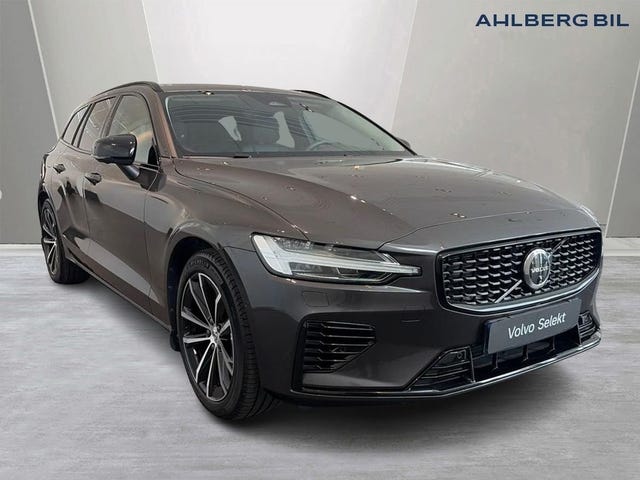 Volvo V60 2025