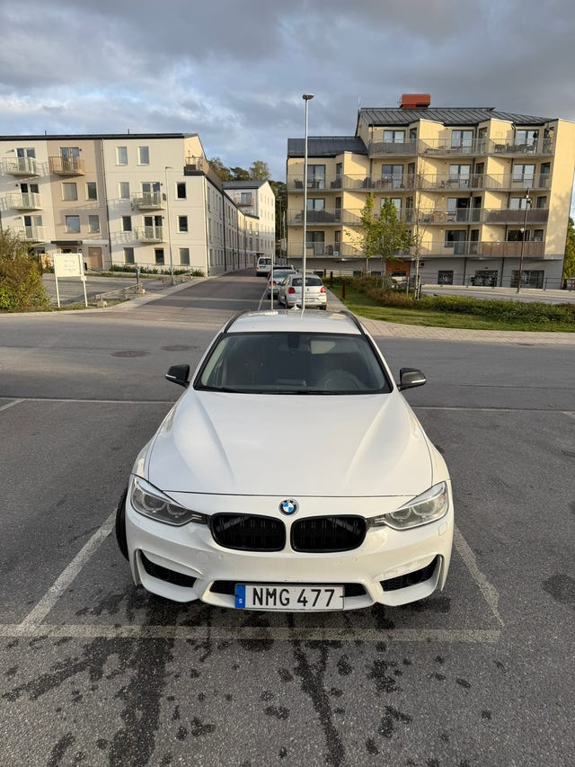 BMW 320d 2015 – bild 2