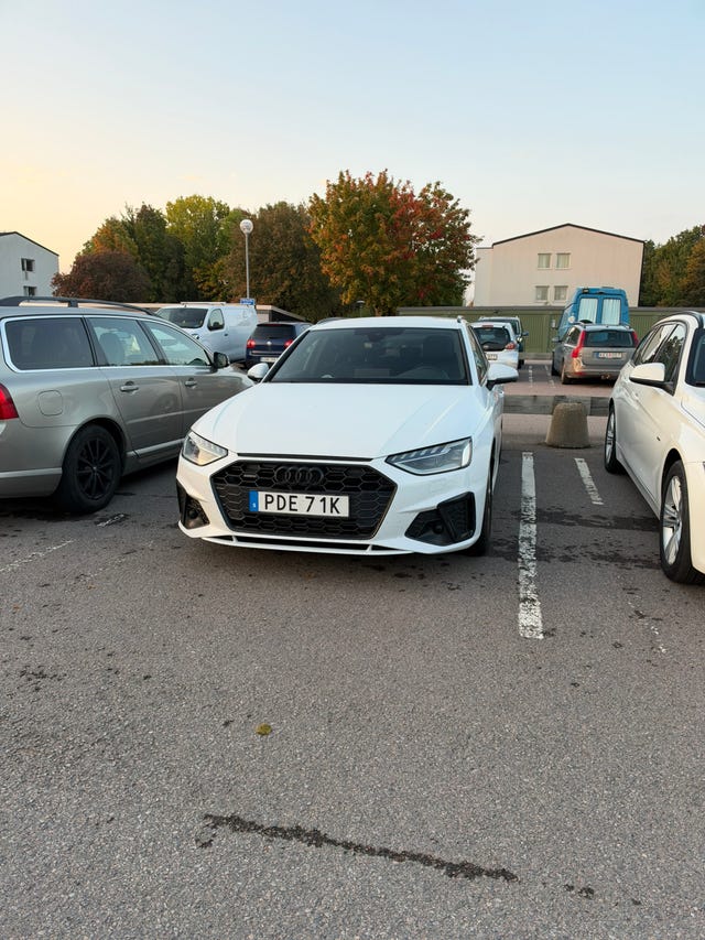 Audi A4 2023