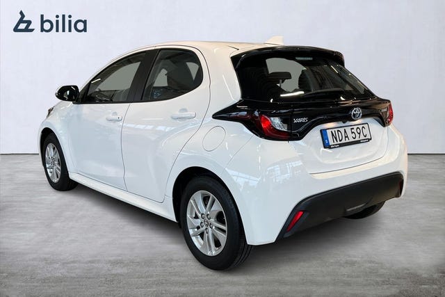 Toyota Yaris 2023 – bild 2