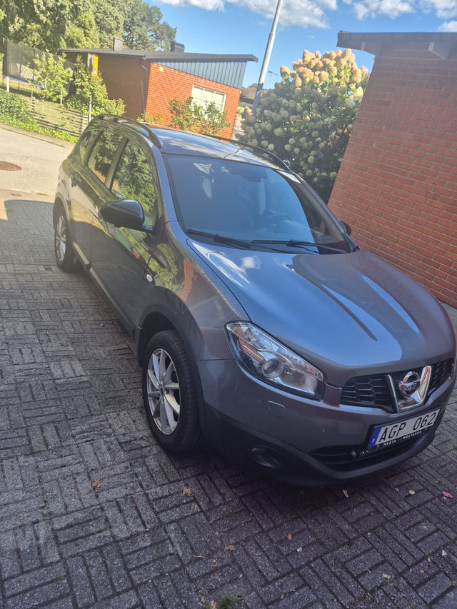 Nissan Qashqai+2 2013
