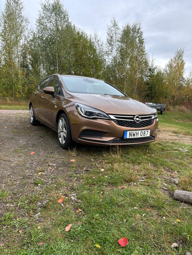 Opel Astra 2016