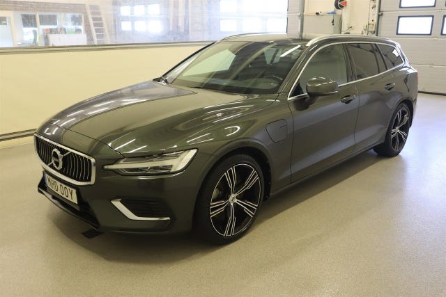 Volvo V60 2022