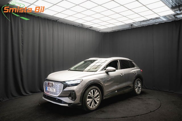 Audi Q4 e-tron 2023