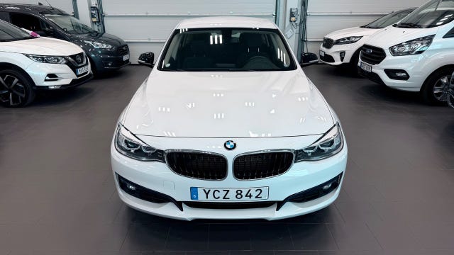 BMW 320d 2016 – bild 2