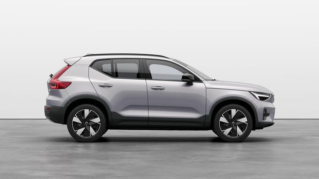 Volvo XC40 2024