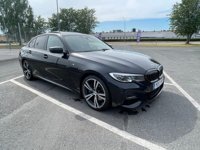 BMW 320d 2019 – bild 2