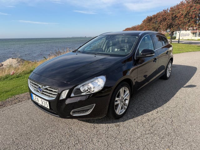 Volvo V60 2011