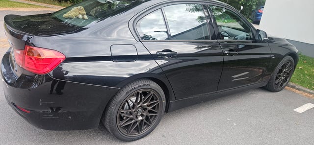 BMW 320d 2014 – bild 3