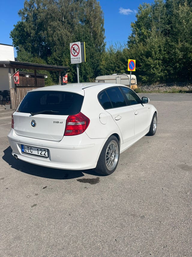 BMW 116d 2011