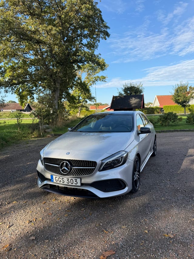 Mercedes-Benz A180 2016
