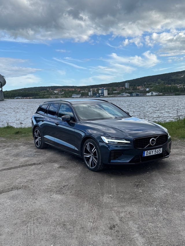 Volvo V60 2021