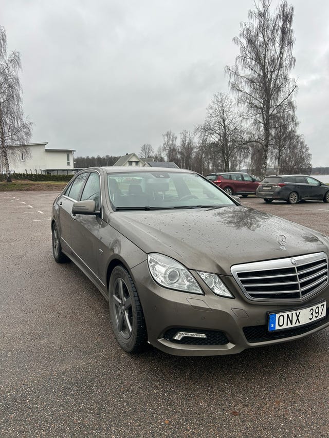 Mercedes-Benz E350 2010 – bild 3