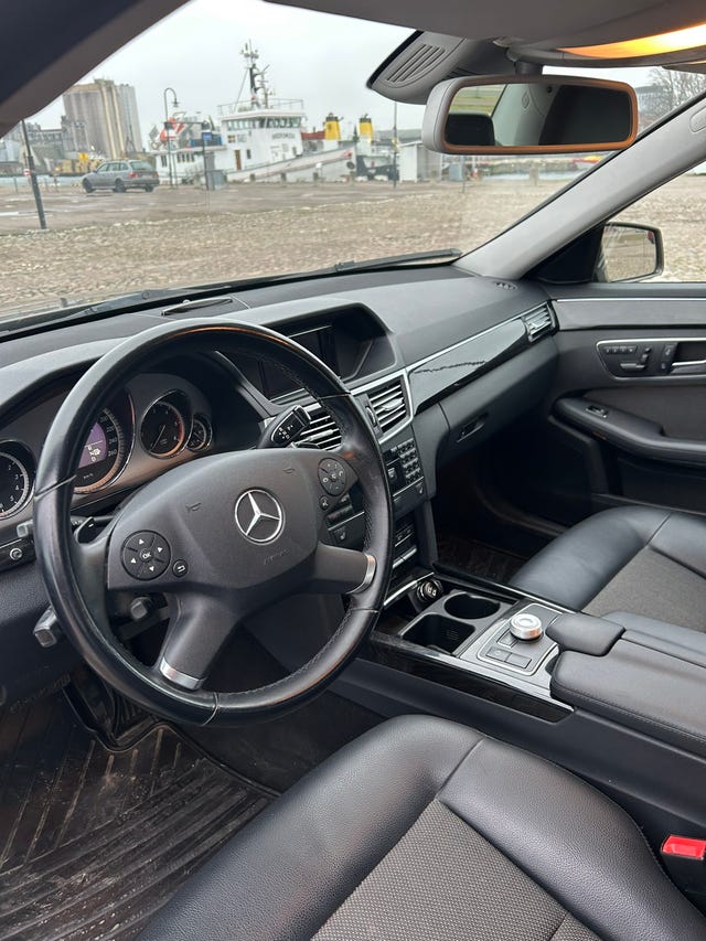 Mercedes-Benz E350 2010 – bild 4