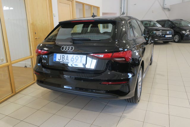 Audi A3 2023 – bild 4