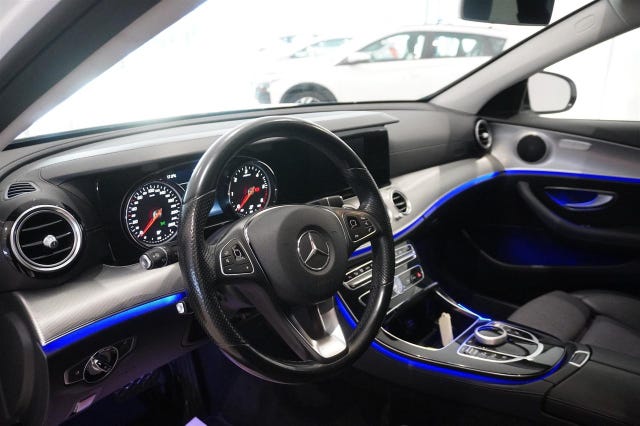 Mercedes-Benz E220 2017 – bild 2