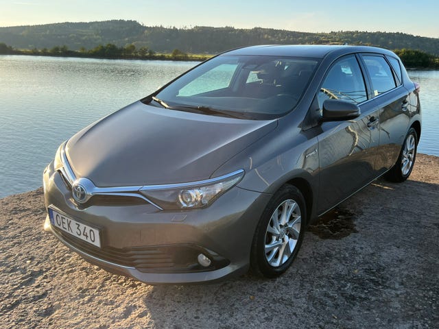 Toyota Auris 2016