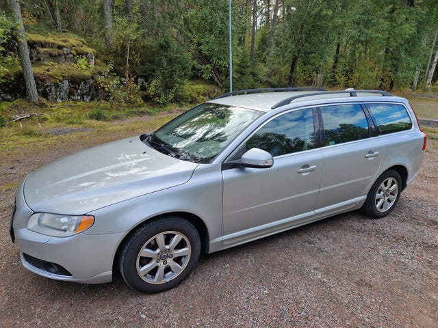 Volvo V70 2011 – bild 2