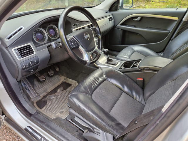 Volvo V70 2011 – bild 4