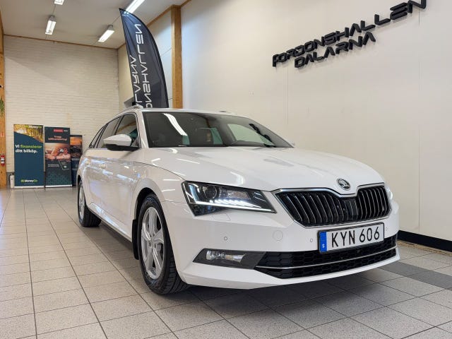 Skoda Superb 2018 – bild 3