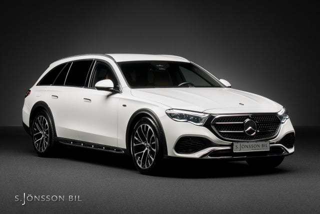Mercedes-Benz E300 de 2025