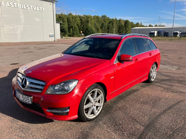 Mercedes-Benz C220 2013