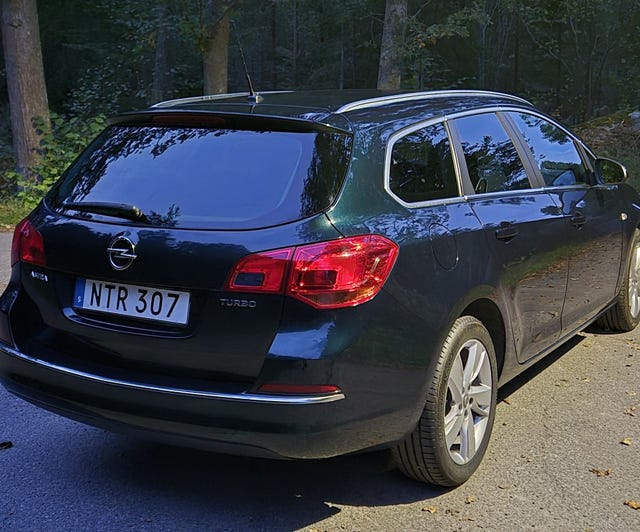 Opel Astra 2015