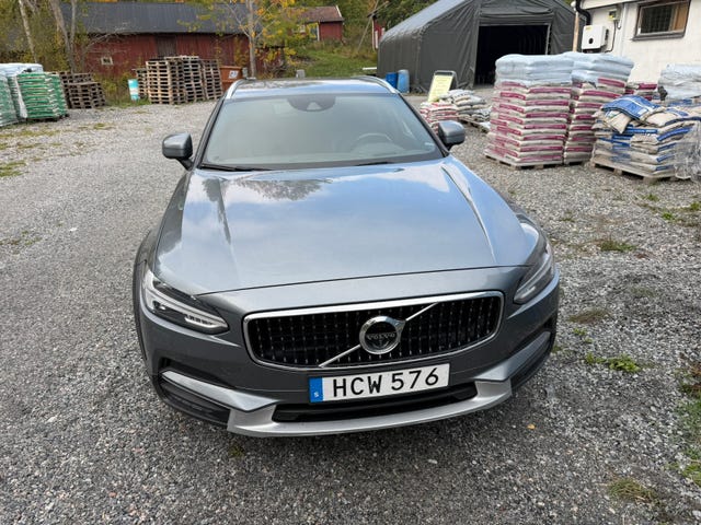 Volvo V90 Cross Country 2019 – bild 3