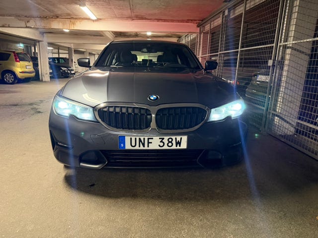 BMW 330e 2020