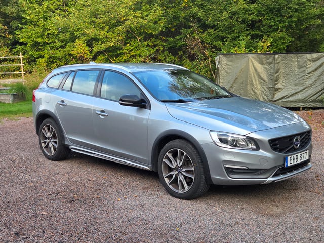 Volvo V60 Cross Country 2016