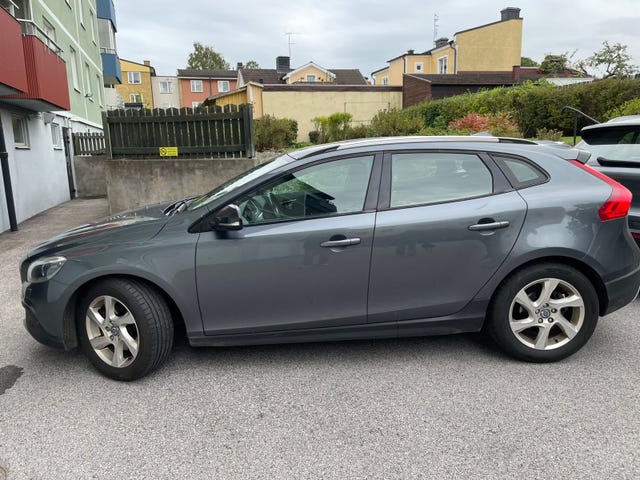 Volvo V40 Cross Country 2014