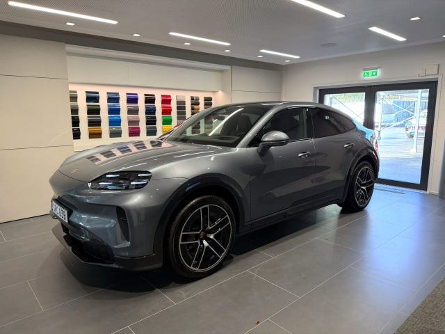 Porsche Cayenne Coupe 2026