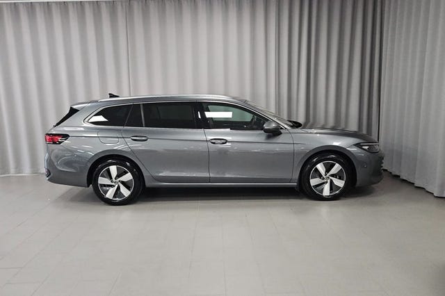 Volkswagen Passat 2025 – bild 4