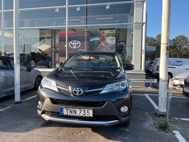 Toyota RAV4 2014