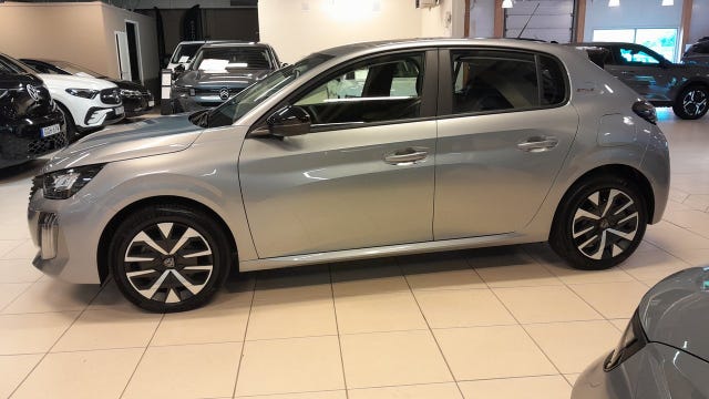 Peugeot 208 2025 – bild 2
