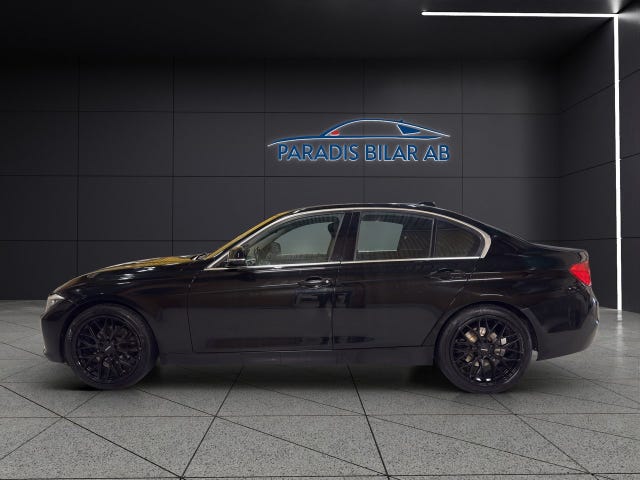 BMW 320d 2013 – bild 2