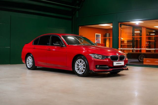 BMW 318d 2013