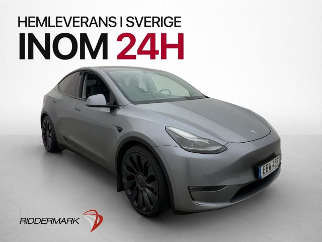 Tesla Model Y 2024