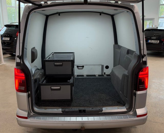 Volkswagen Transporter 2020 – bild 3