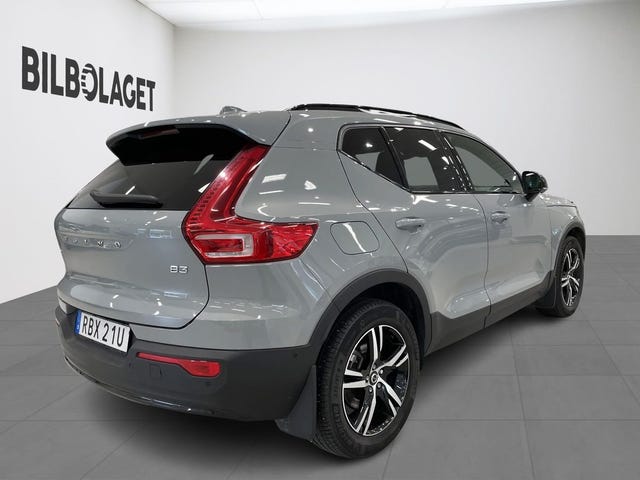 Volvo XC40 2025 – bild 4