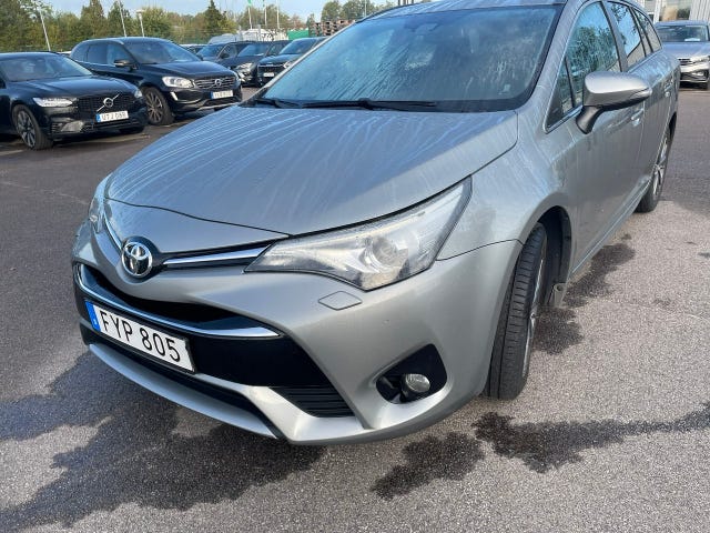 Toyota Avensis 2016