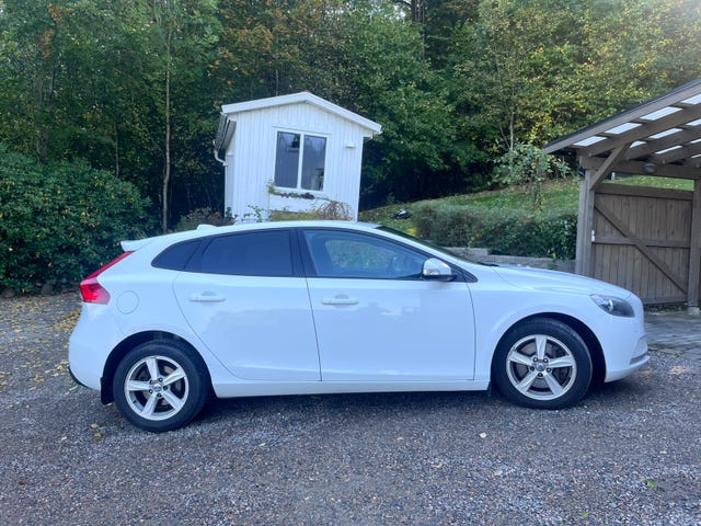 Volvo V40 2013