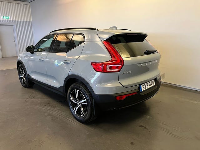 Volvo XC40 2025 – bild 3