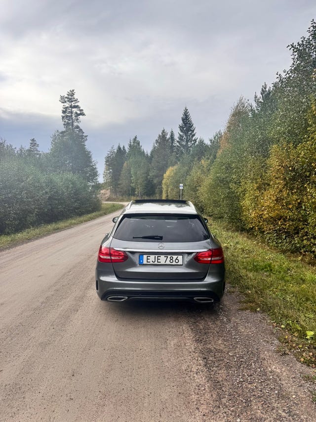 Mercedes-Benz C220 2018 – bild 2