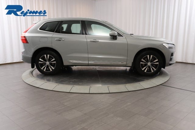 Volvo XC60 2025 – bild 3
