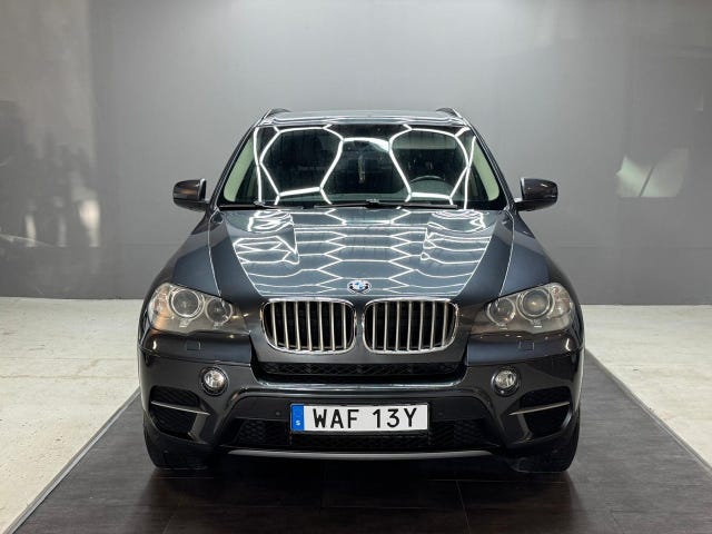 BMW X5 2011