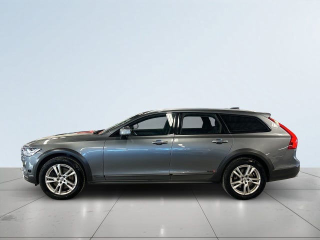 Volvo V90 Cross Country 2019 – bild 4