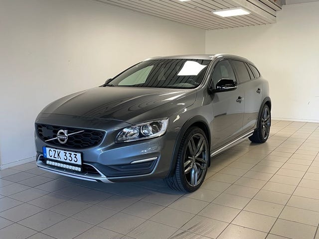 Volvo V60 Cross Country 2017