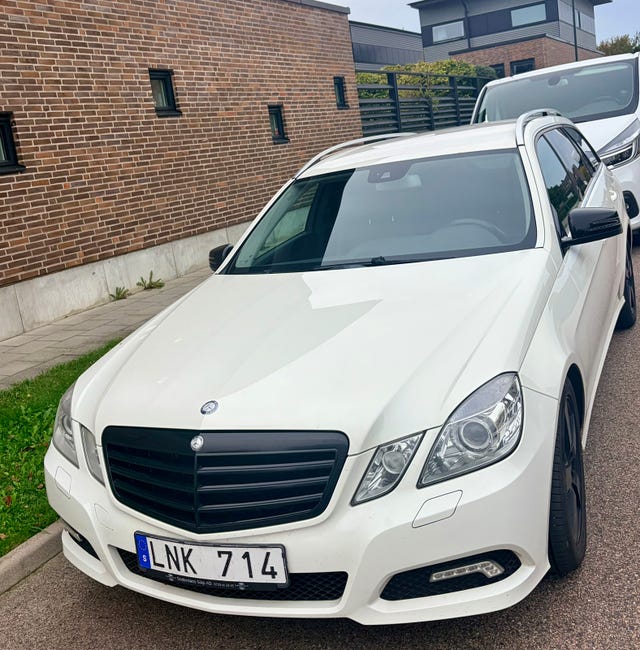 Mercedes-Benz E220 2010