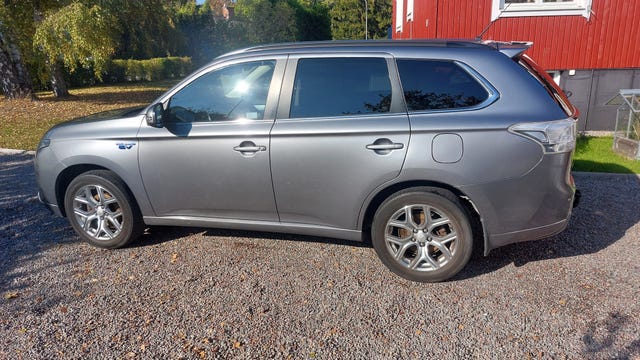 Mitsubishi Outlander 2014